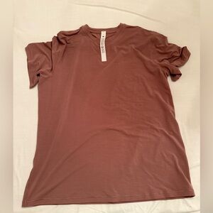 Brown lululemon classic fit cotton blend tee size 10